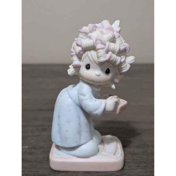 Precious Moments Other - Precious Moments Figurine Girl on Scale Curlers 100196 Blue Pink Excellent 1986